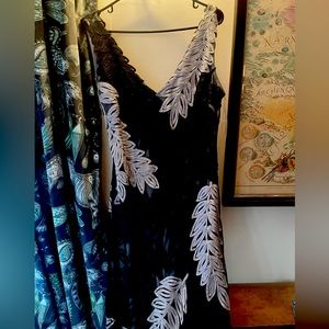 Anthropologie JS Collection 16 floor length evening gown. Navy & silver leaves